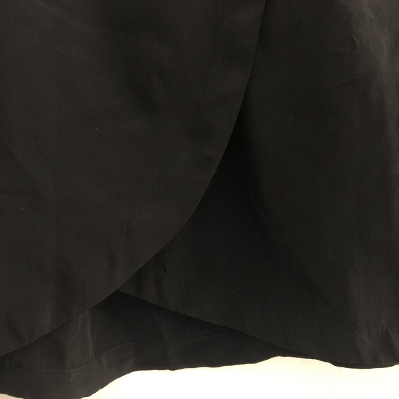 H&M Mini Skirt with Pockets - Picture 7 of 7